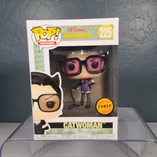 Funko Pop! Heroes #225 - Catwoman - DC Bombshells - Chase [6 out of 10]