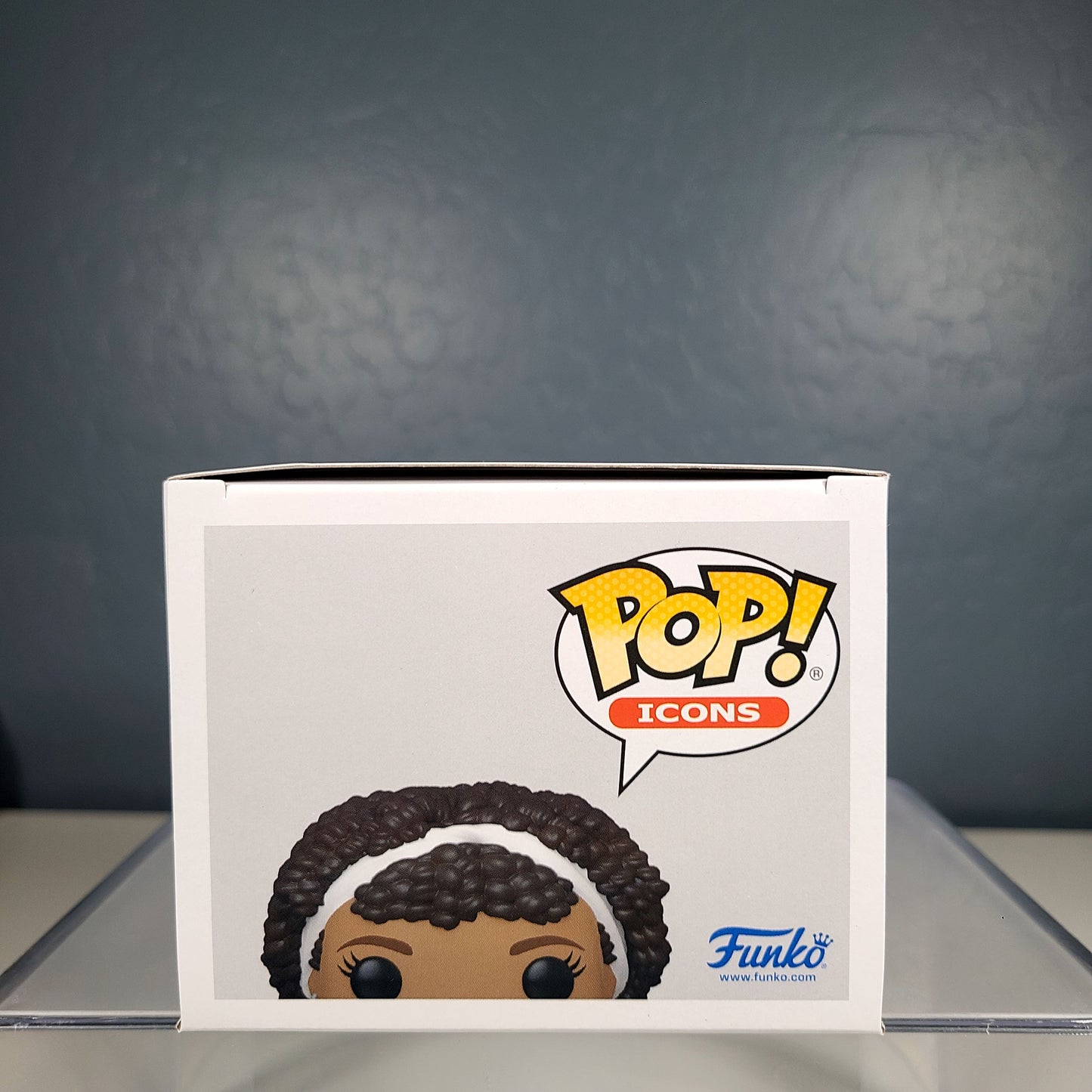 Funko Pop! Rocks #71 - Whitney Houston (Super Bowl) - [8 out of 10]